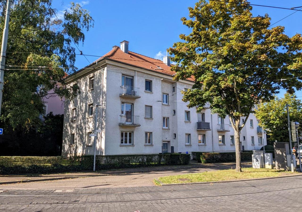 65Qm Altbaucharme Mit Zwei Balkonen Apartment Karlsruhe Ngoại thất bức ảnh